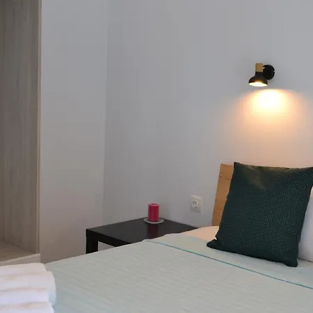 Iliana 3*