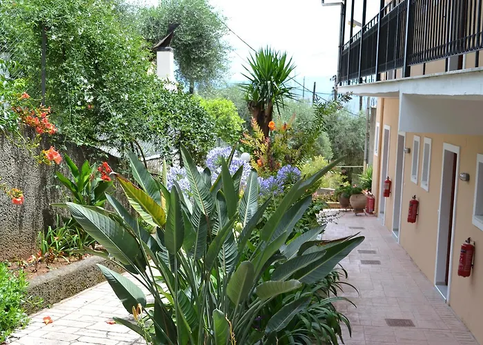 Iliana Апарт-отель